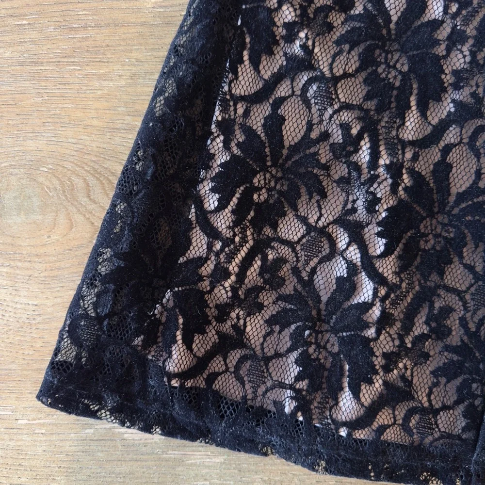 Maggie London Black Lace Fit & Flare‎ Lined Dress-Women's Size 4-Cocktail Dress